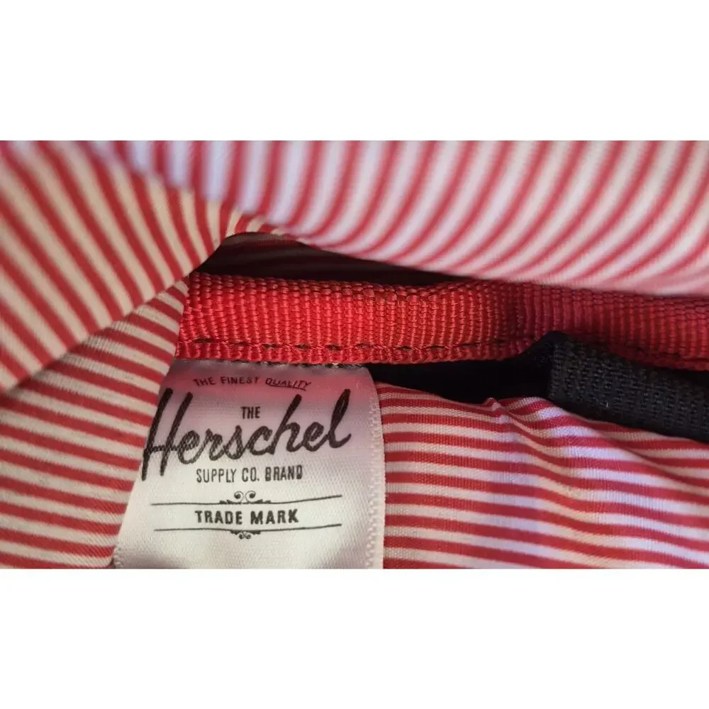 HERSCHEL Little America Raven Crosshatch/Black Buckle Backpack Laptop
